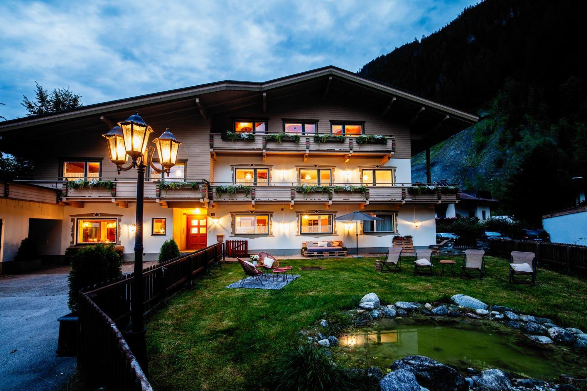 Pinetree Lodge Mayrhofen Eksteriør billede