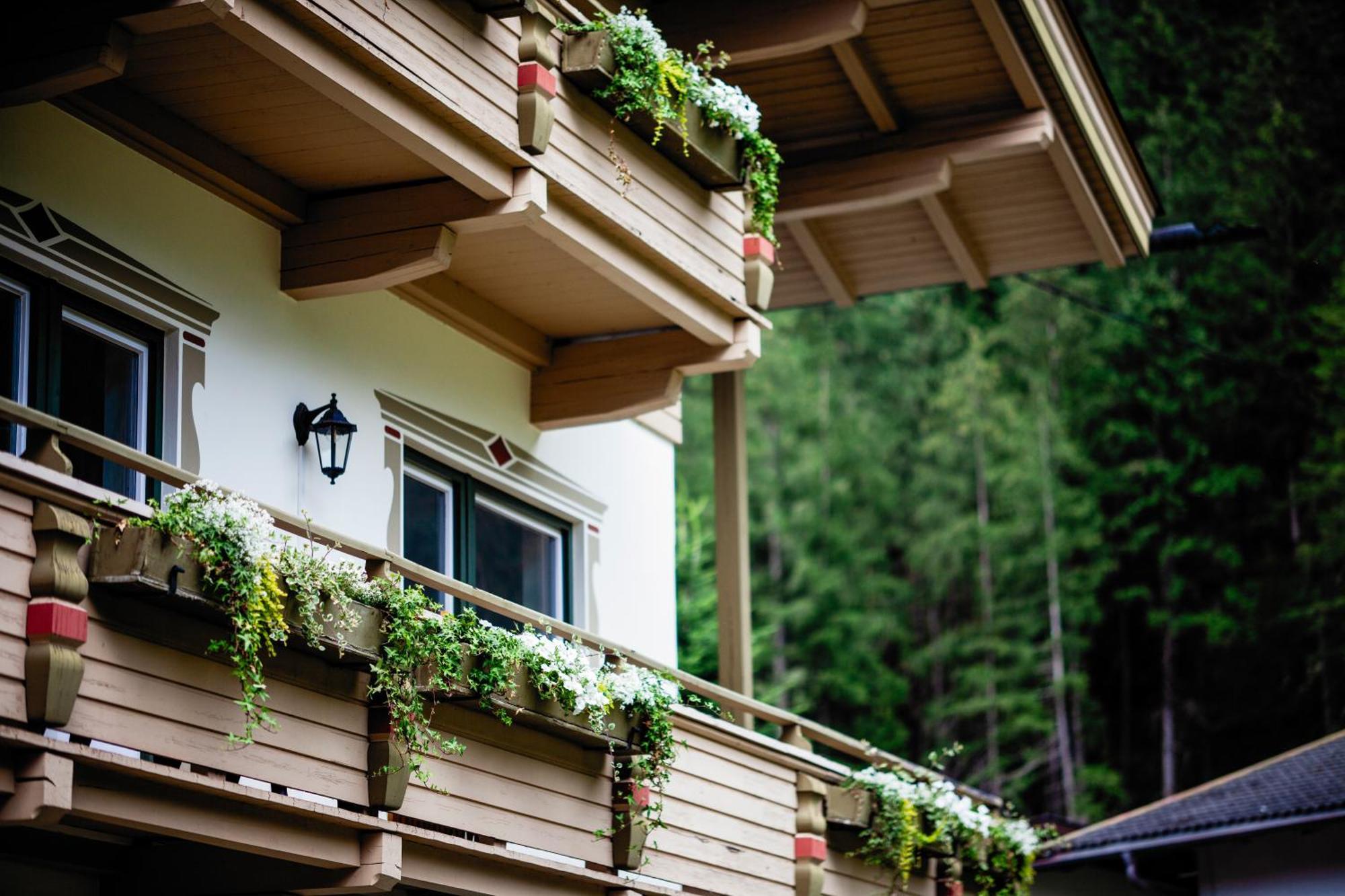 Pinetree Lodge Mayrhofen Eksteriør billede